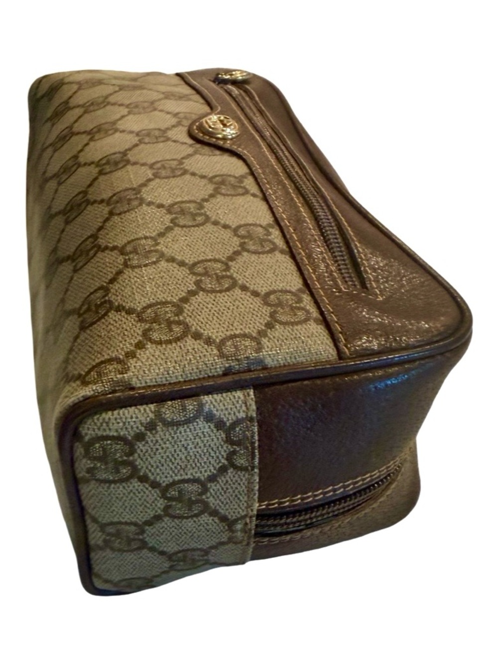 Gucci Brown and Beige GG Supreme Canvas Toiletry Bag - Picture 10 of 12